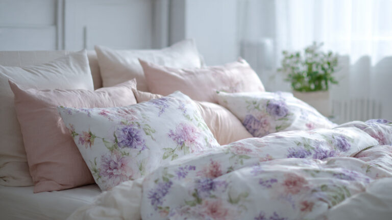 Floral Bedding Ideas: Transform Your Bedroom with Elegant Botanical Style