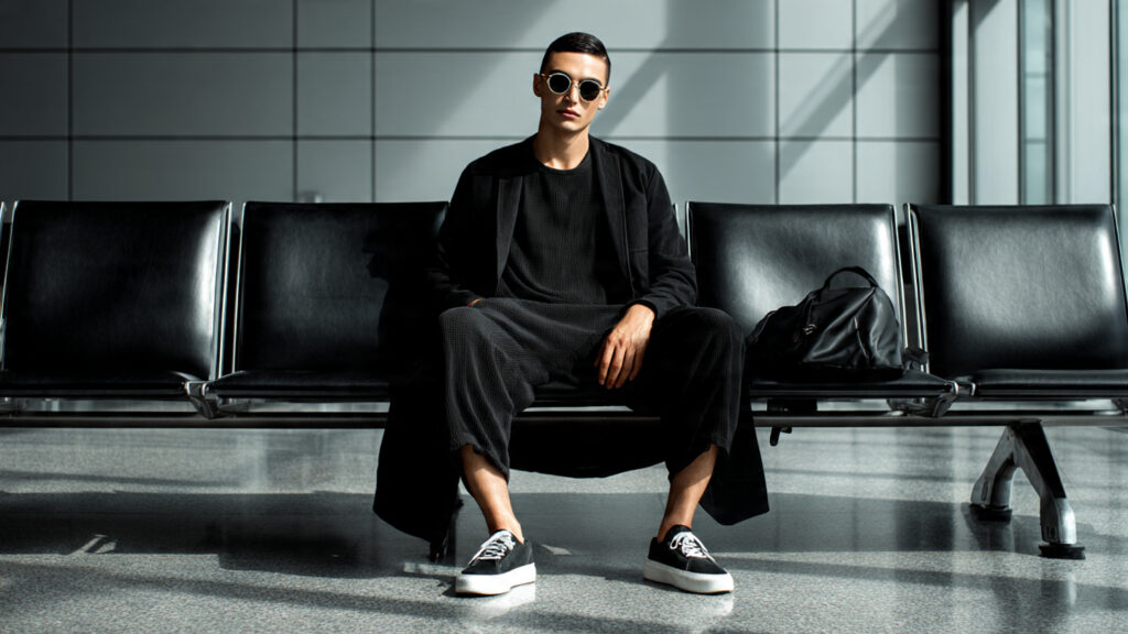 monochrome airport travel outfit sleek and comfortable lounge style
